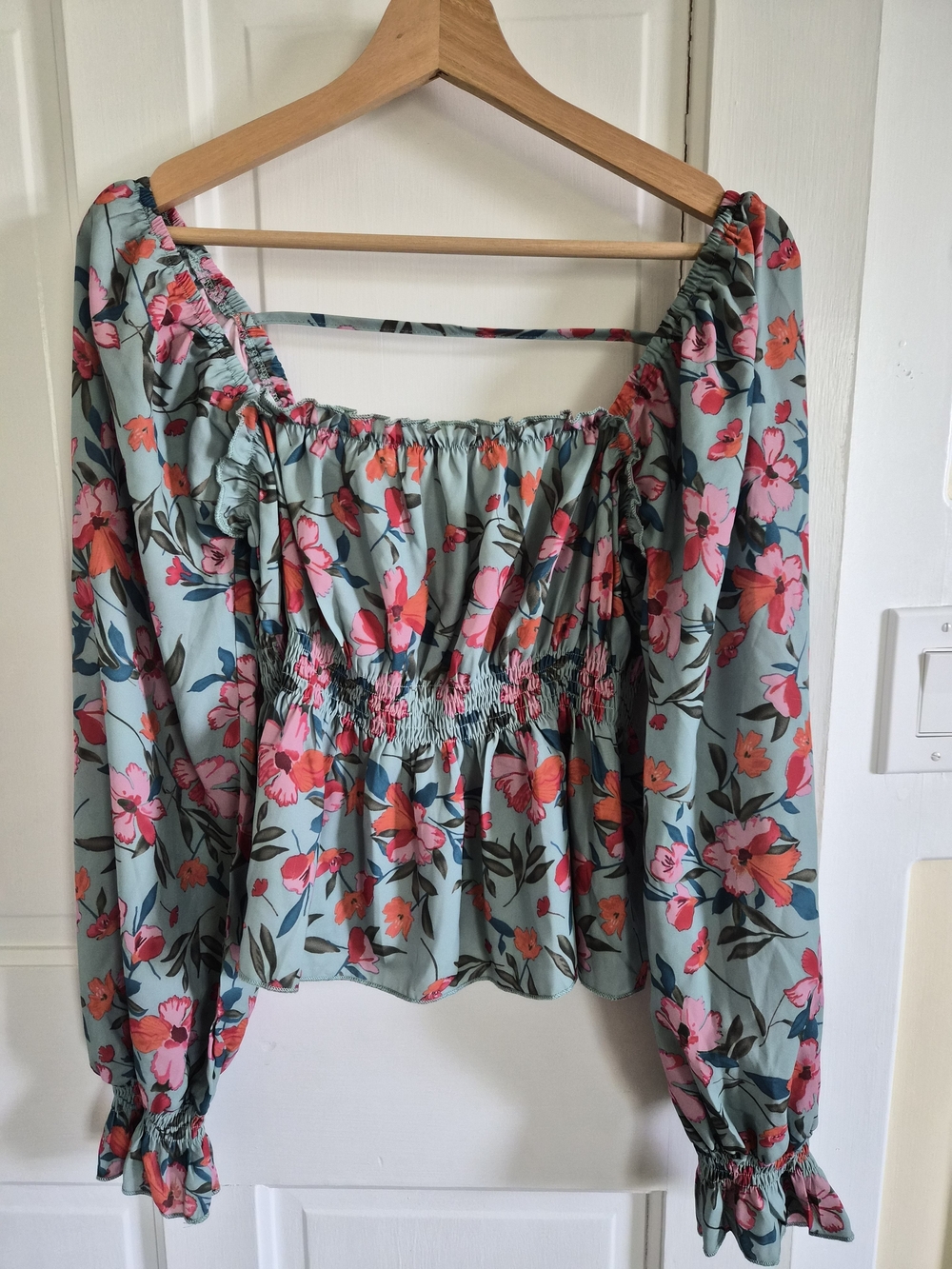 Floral Smocked Long-Sleeve Peasant Top - Mint Pink